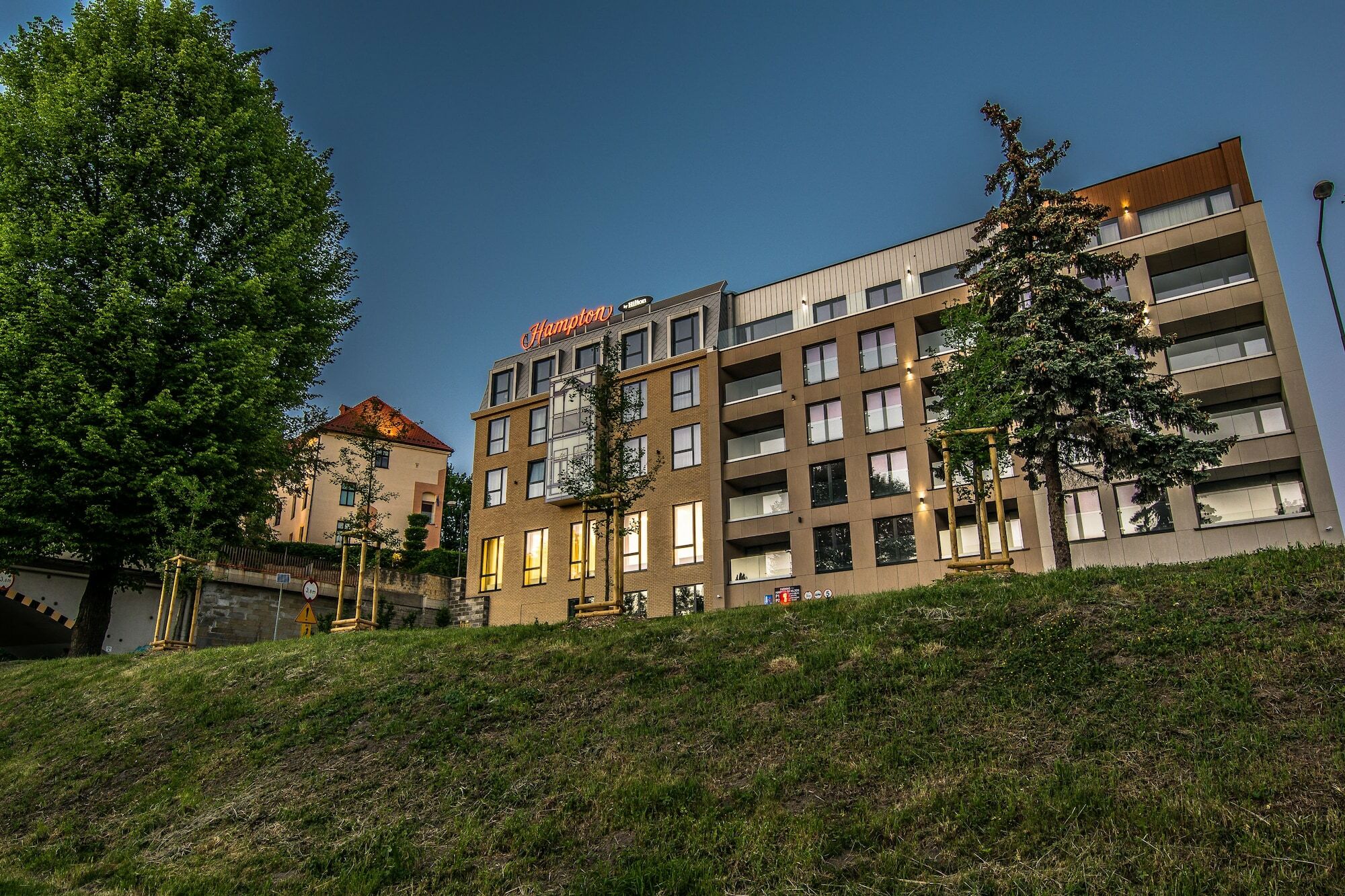 Hampton By Hilton Oswiecim Hotel Exterior photo